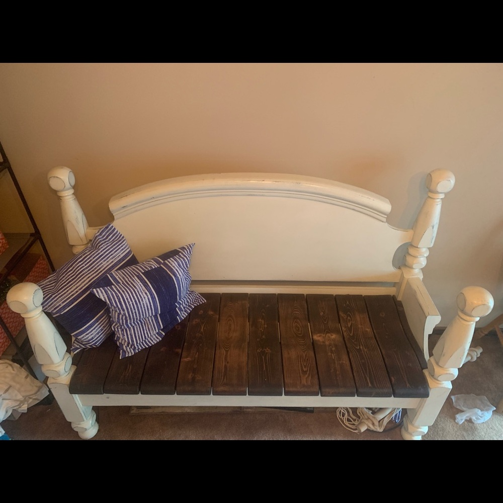 Indoor/outdoor Bench - Picture 3 of 3